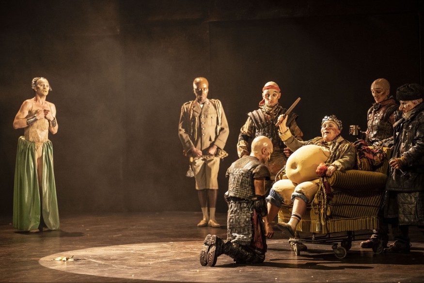 Radioscenic #8 décembre 2025 de "il était une fois..;" à "Makbeth", créer des images sur scène